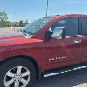 NISSAN TITAN SL - 2