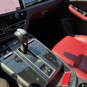 2023 Porsche MACAN — миниатюра 65