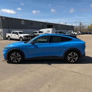 FORD MUSTANG MACH-E SELECT - 3