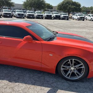 2019 Chevrolet CAMARO LT — миниатюра 13