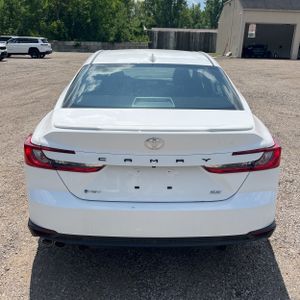 2025 Toyota CAMRY SE 照片 7