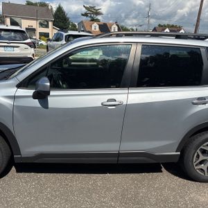 صورة 4 لـ 2023 Subaru FORESTER PREMIUM