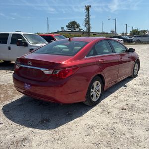 HYUNDAI SONATA GLS - 8