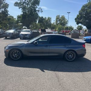 BMW 3 SERIES 335I - 3