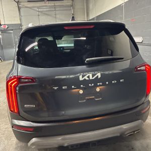 KIA TELLURIDE EX - 7
