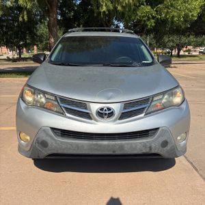 2013 Toyota RAV4 LE 照片 14