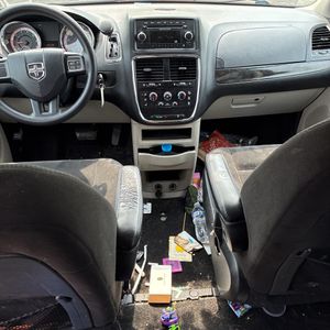 2017 Dodge GRAND CARAVAN SE — миниатюра 36