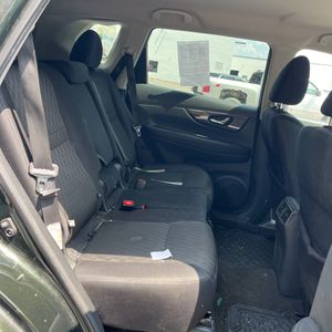 2019 Nissan ROGUE SV thumbnail 35