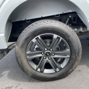 صورة مصغرة 19 لـ 2023 FORD F-150 XLT