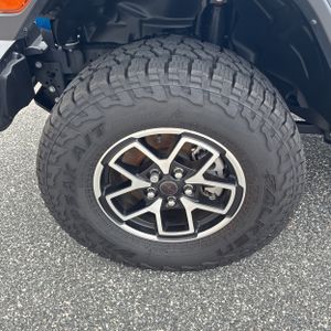صورة مصغرة 17 لـ 2025 JEEP GLADIATOR RUBICON