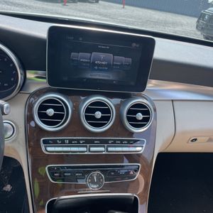 2015 Mercedes-BENZ C-CLASS thumbnail 37