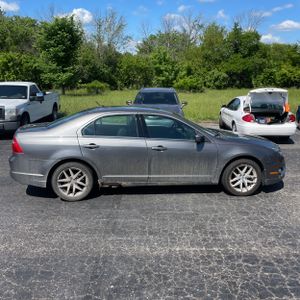 FORD FUSION SEL - 10