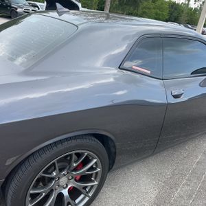 صورة 9 لـ 2016 Dodge CHALLENGER SRT 392