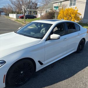 BMW 5-SERIES XDRIVE - 2