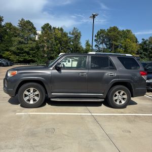 2013 Toyota 4RUNNER SR5 照片 3