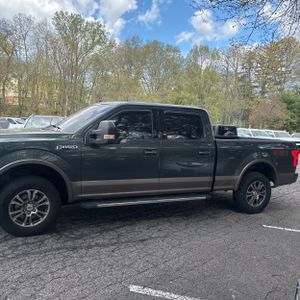 FORD F-150 LARIAT - 3