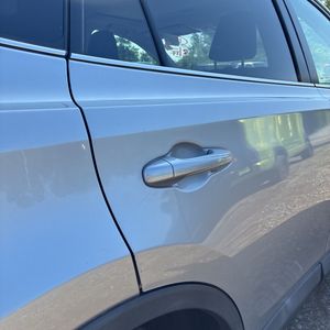 صورة 53 لـ 2016 Toyota RAV4 XLE