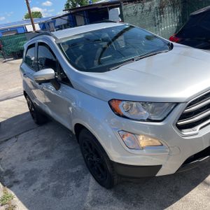 FORD ECOSPORT SE - 10