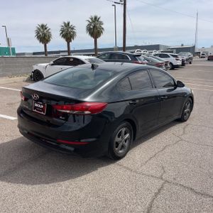 HYUNDAI ELANTRA ECO - 8