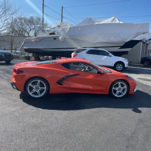 CHEVROLET CORVETTE STINGRAY - 10