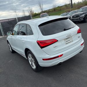 AUDI Q5 2.0T PREMIUM - 5