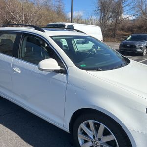VOLKSWAGEN JETTA SPORTWAGEN TDI - 9