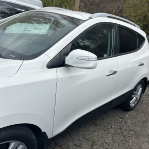 HYUNDAI TUCSON LIMITED - 4