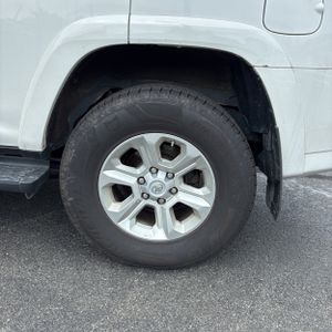 2014 Toyota 4RUNNER SR5 PREMIUM — фото 18