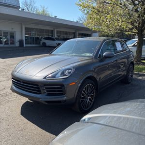 PORSCHE CAYENNE - 1