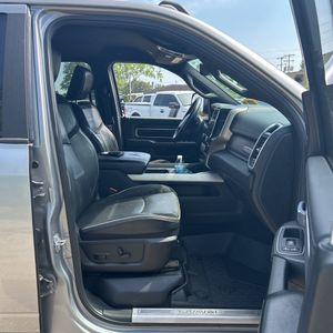 صورة مصغرة 33 لـ 2019 RAM 2500 LARAMIE