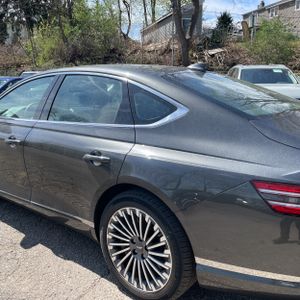 GENESIS ELECTRIFIED G80 BASE - 6