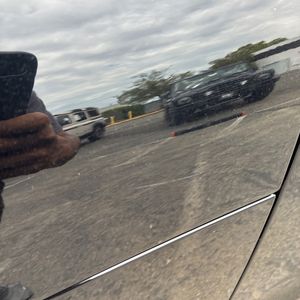 2023 Porsche MACAN thumbnail 55