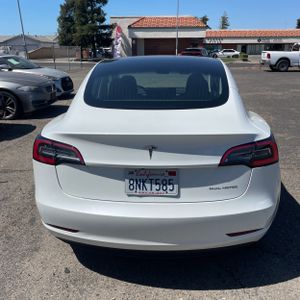 TESLA MODEL 3 LONG RANGE - 7