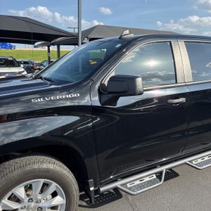 صورة 2 لـ 2022 Chevrolet SILVERADO 1500 CUSTOM