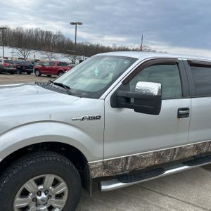 FORD F-150 XLT - 2