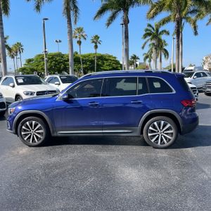 MERCEDES-BENZ GLB - 3