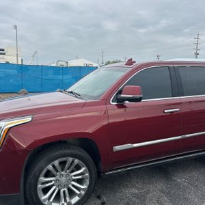 CADILLAC ESCALADE PREMIUM LUXURY - 2