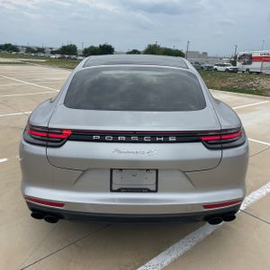 PORSCHE PANAMERA 4S - 7