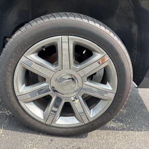 صورة 16 لـ 2018 Cadillac ESCALADE ESV LUXURY