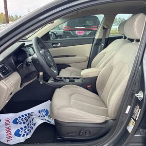 صورة مصغرة 31 لـ 2016 KIA OPTIMA LX