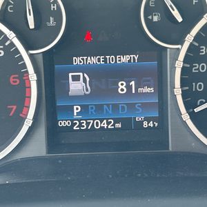 2016 Toyota TUNDRA LIMITED — миниатюра 41