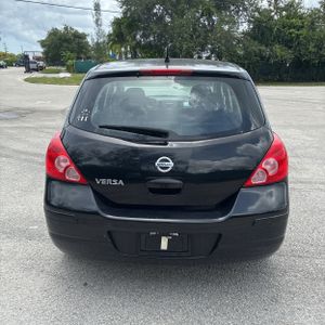 2011 Nissan VERSA 1.8S — фото 7
