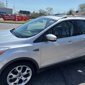 FORD ESCAPE TITANIUM - 2