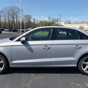 AUDI A3 2.0T PREMIUM - 4