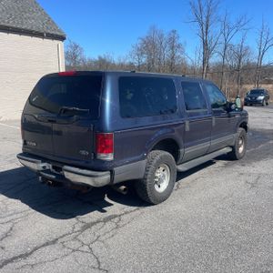 FORD EXCURSION XLT - 8