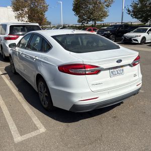 صورة 4 لـ 2019 FORD FUSION SEL