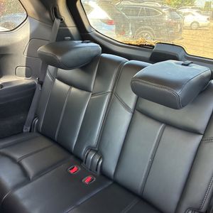 2019 Nissan PATHFINDER SL — миниатюра 37
