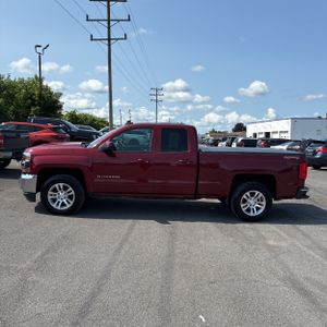 صورة 3 لـ 2017 Chevrolet SILVERADO 1500 LT