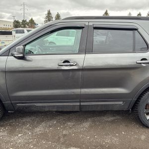 FORD EXPLORER XLT - 4