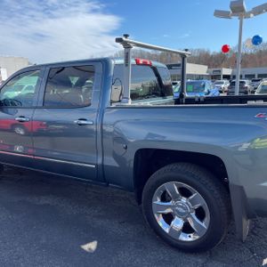 CHEVROLET SILVERADO 1500 LTZ - 6